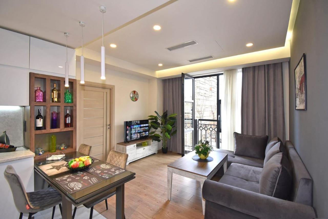 Home4You City Center Apartments Yerevan Exterior foto