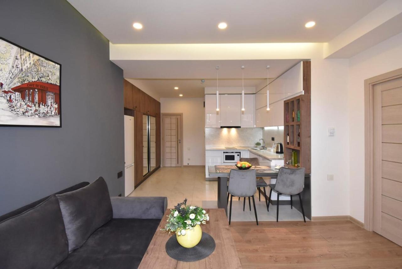 Home4You City Center Apartments Yerevan Exterior foto
